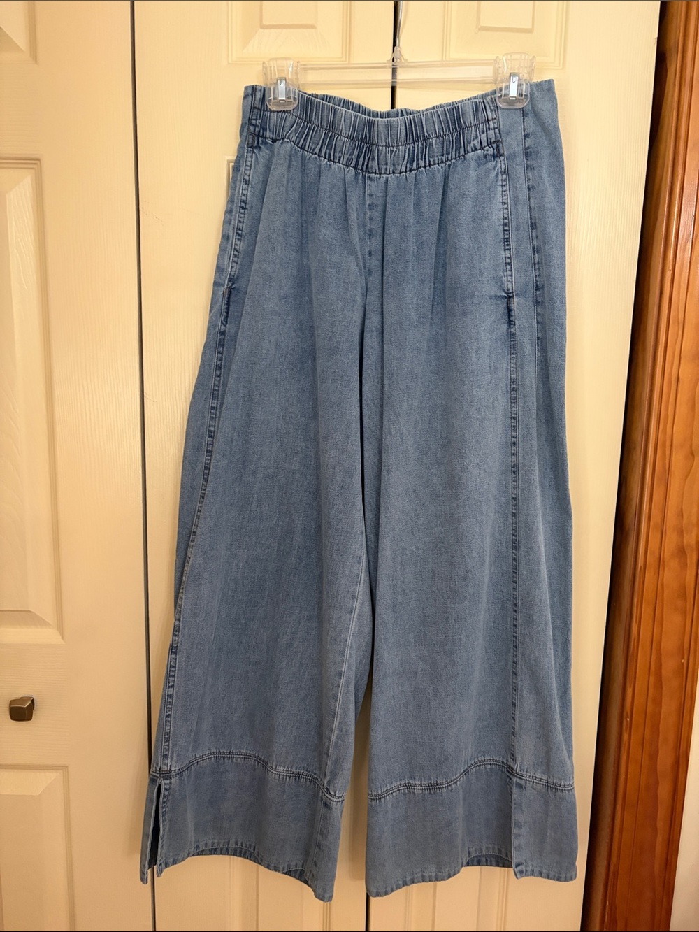 Umgee Light Blue Wide-Leg Elastic Waist Denim Jeans